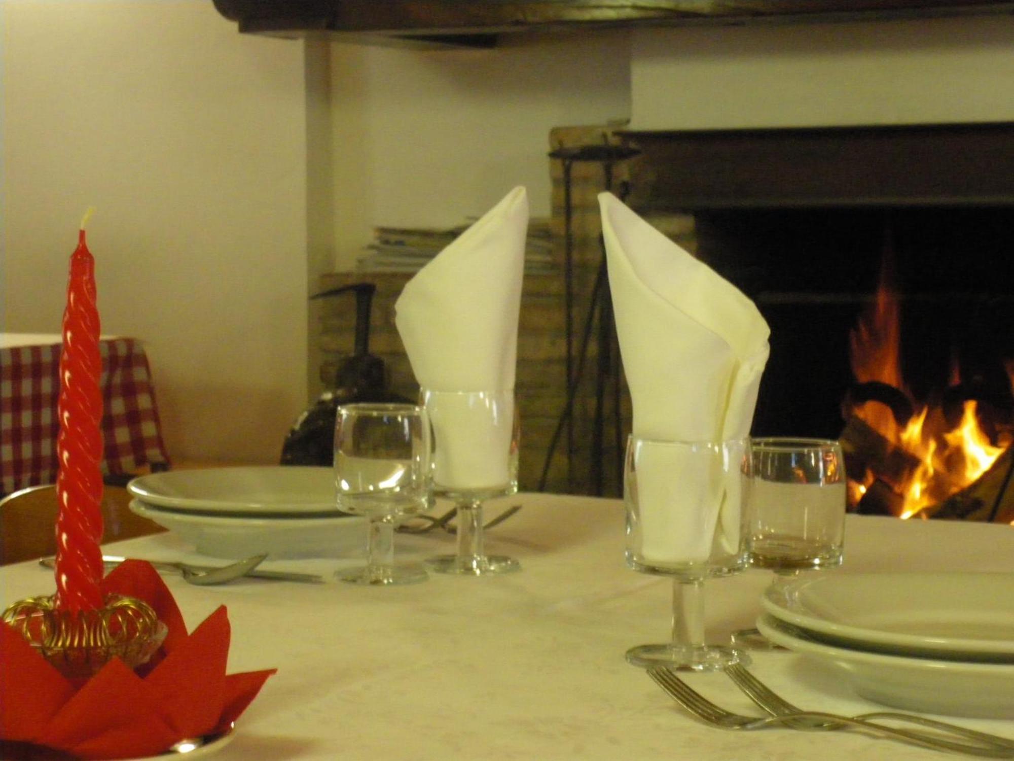 Agriturismo Orsaiola อูร์บาเนีย ภายนอก รูปภาพ